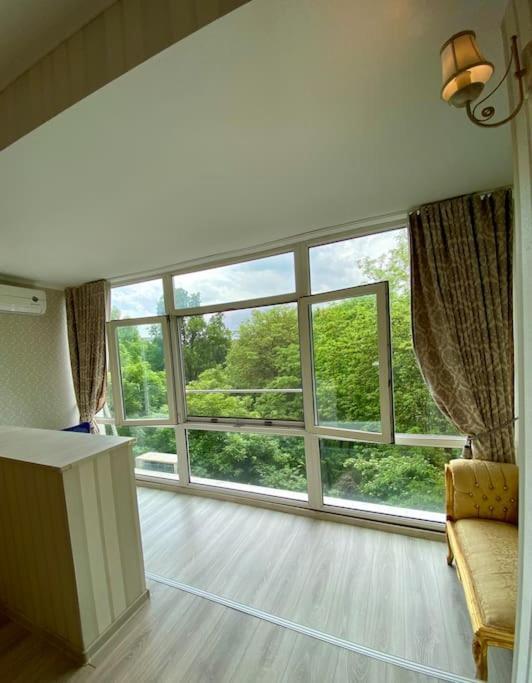Downtown Studio - Ultra Central With Park View Bucureşti Exterior foto