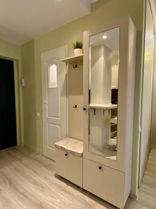 Downtown Studio - Ultra Central With Park View Bucureşti Exterior foto
